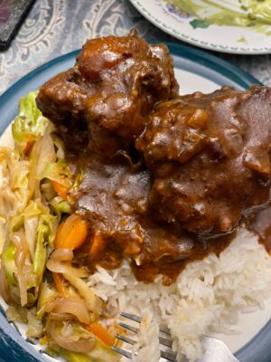 Ox tails rice and cabbage